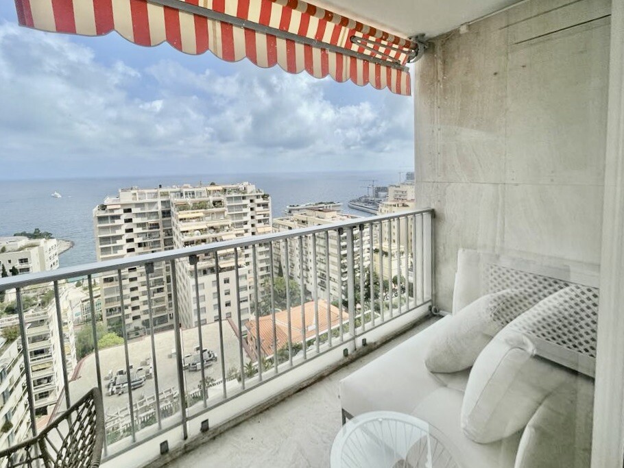 one bedroom apartment with panoramic sea view