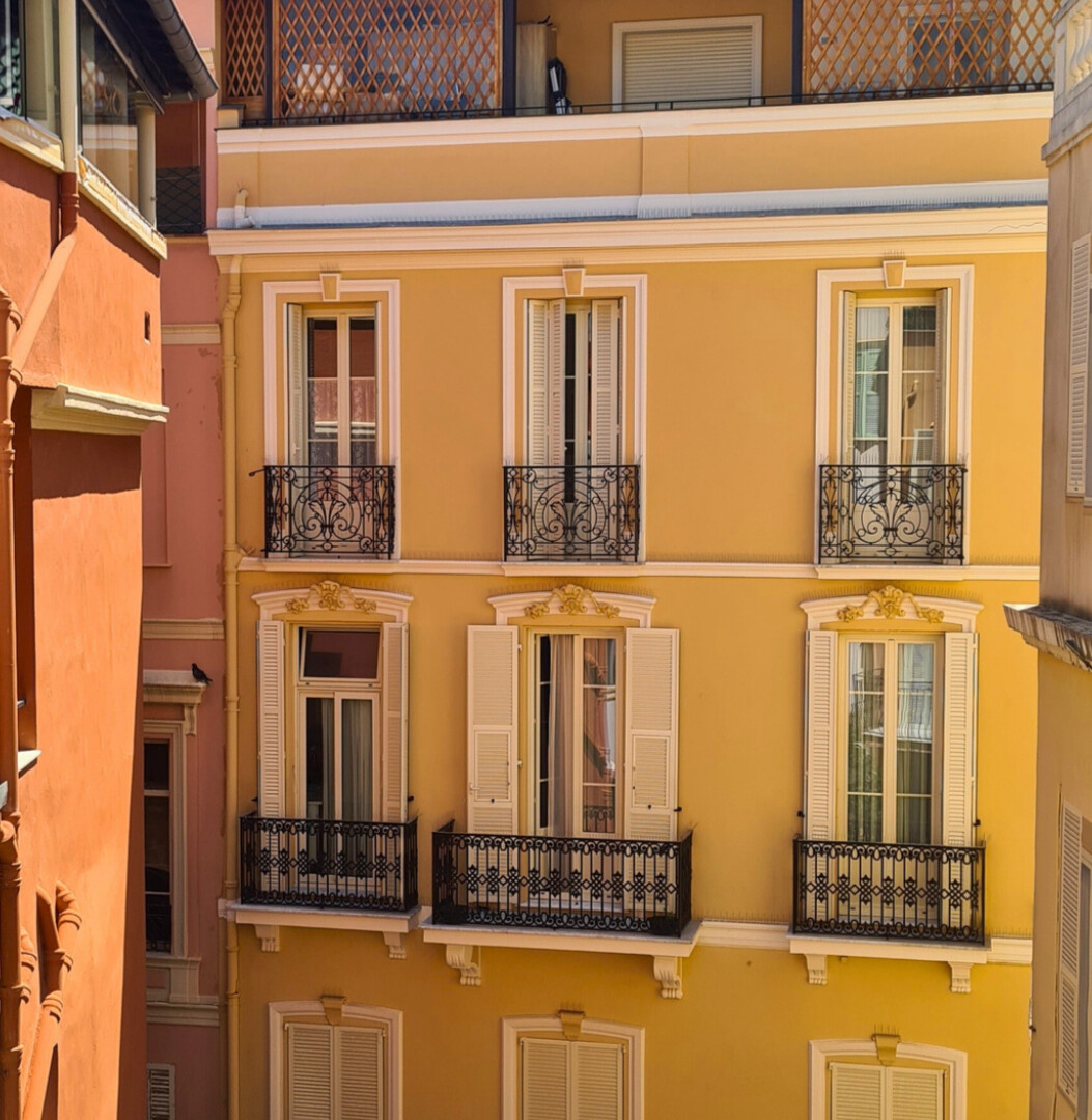 TWO-BEDROOM TO RENOVATE