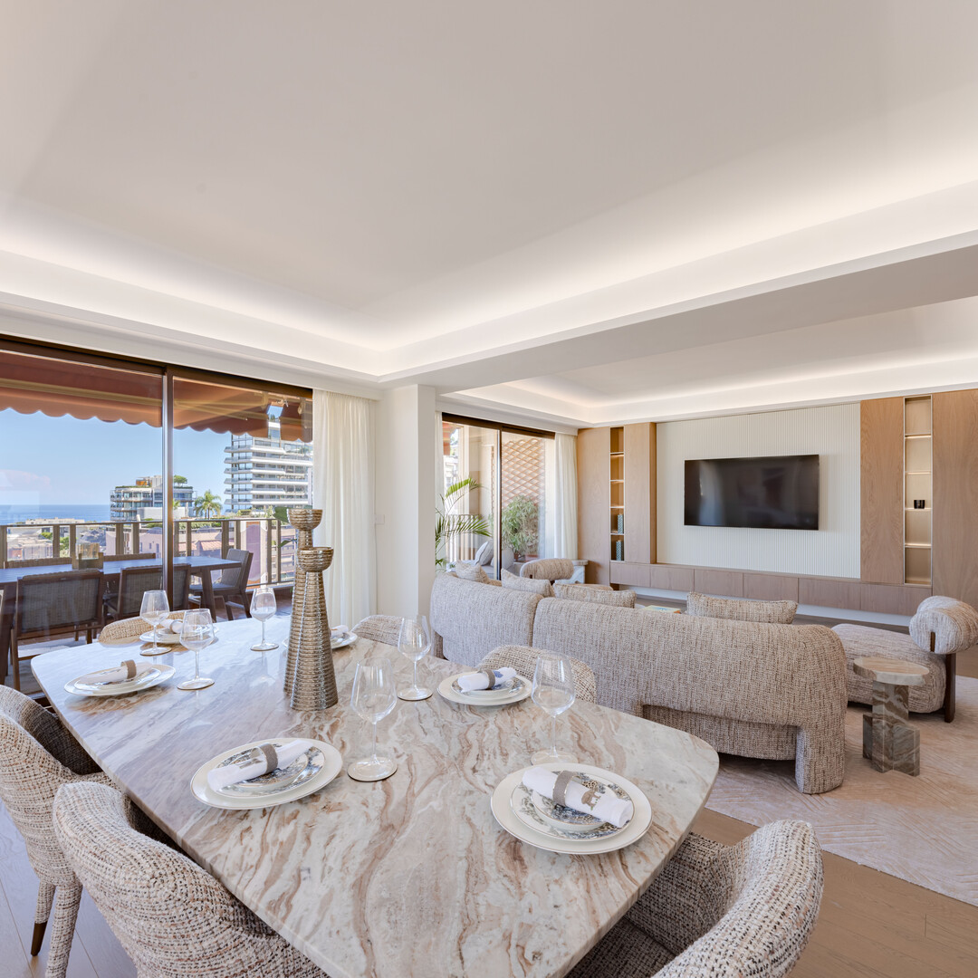 3 ROOM APARTMENT RENOVATED WITH SEA/CASINO VIEW