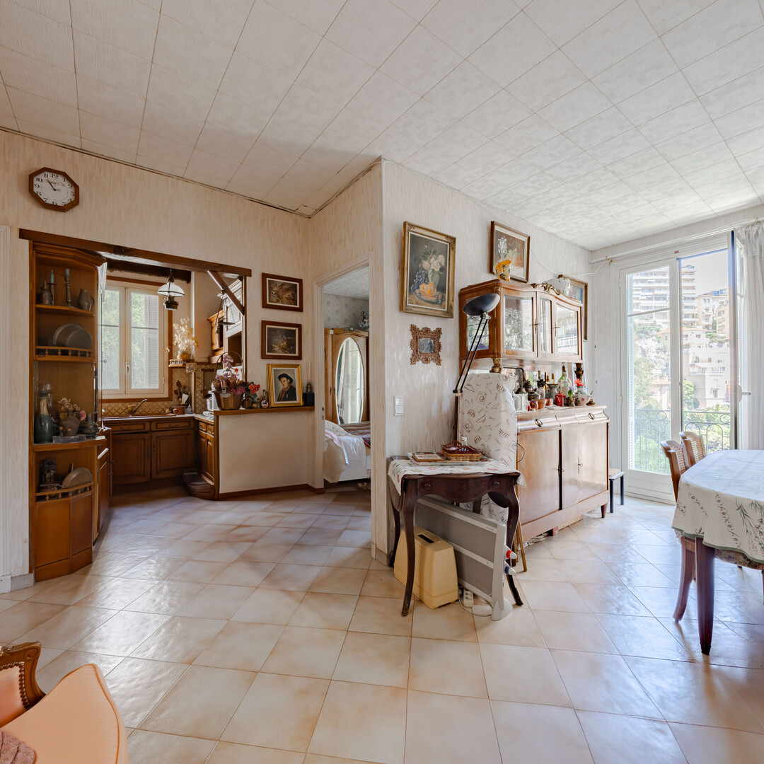 1-BEDROOM APARTMENT TO RENOVATE – OPTION FOR 2 BEDROOMS