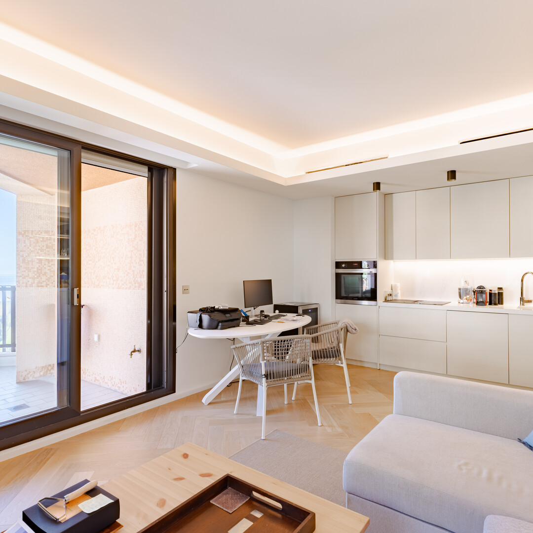 RENOVATED ONE BEDROOM APARTMENT WITH SEA VIEW