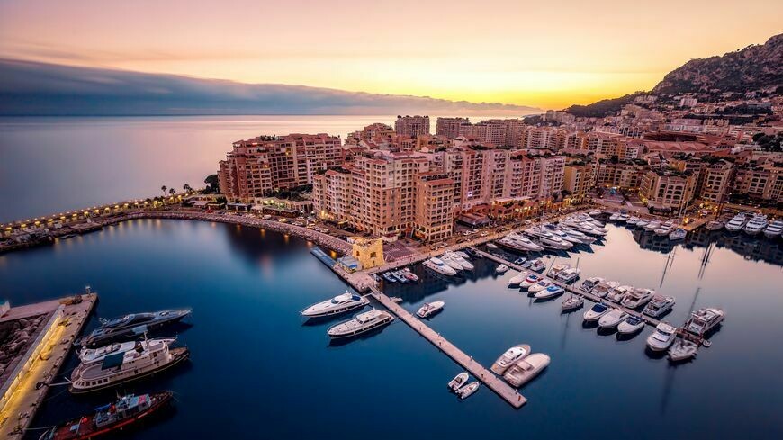 OFFICE / COMMERCIAL PREMISES - BOTTICELLI FONTVIEILLE
