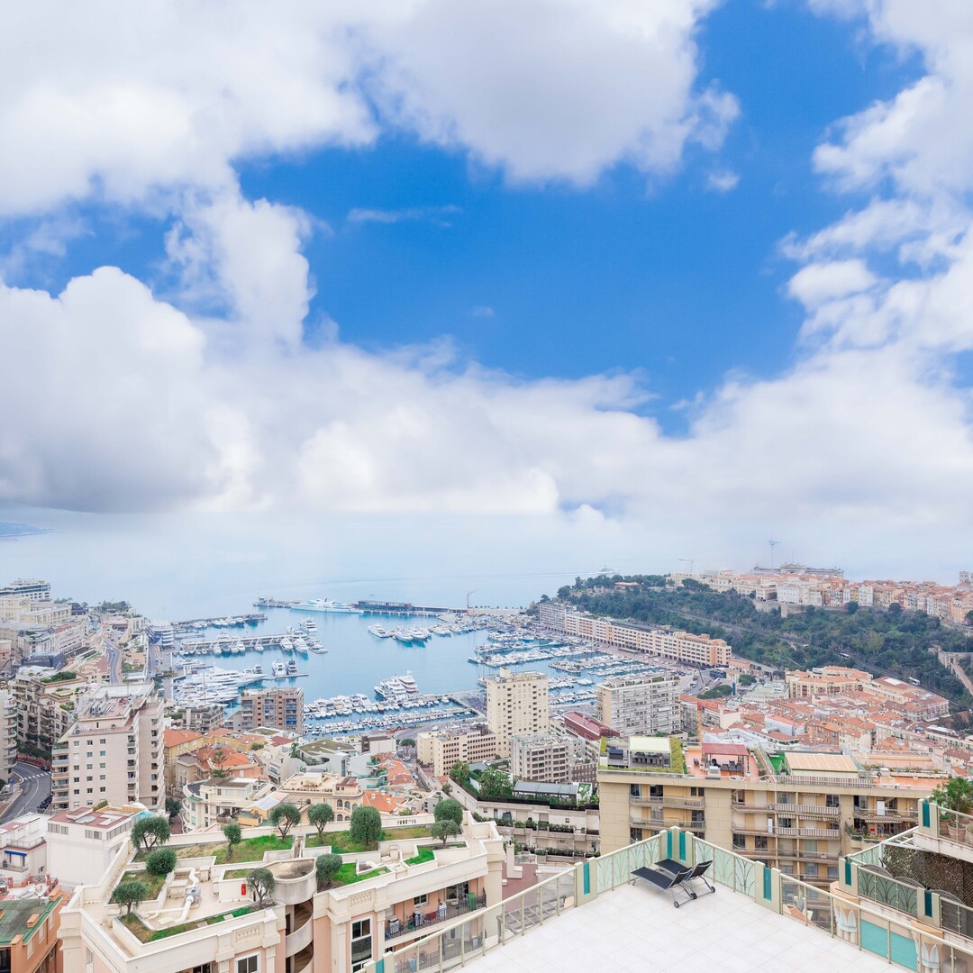 PENTHOUSE DUPLEX ROOFTOP – VILLA LES PINS