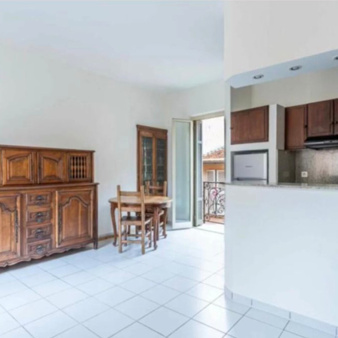 3 Room Apartment in Monaco Ville