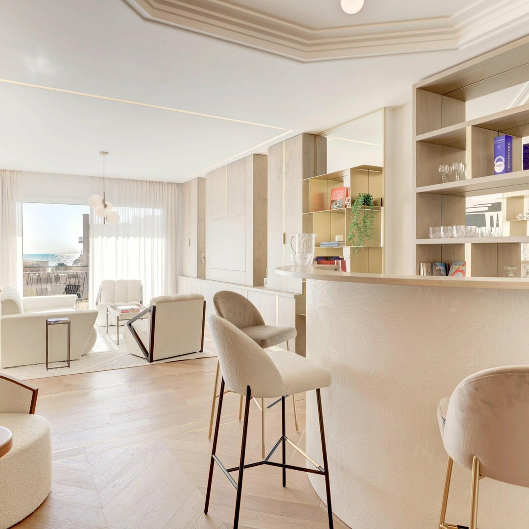 LE CONTINENTAL - BEAUTIFULLY FURNISHED 3 BEDROOM - Properties for sale in Monaco
