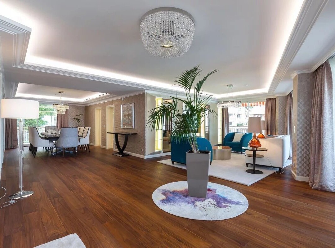 Le Panorama - Fully renovated master apartment