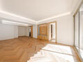 SPACIOUS 2 BEDROOM APARTMENT RENOVATED ON THE PORT - LE SUFFREN - Properties for sale in Monaco