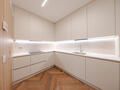 SPACIOUS 2 BEDROOM APARTMENT RENOVATED ON THE PORT - LE SUFFREN - Properties for sale in Monaco