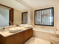 SOLE AGENT - MAGNIFICENT 2/3 BEDROOM APARTMENT SOLD FULLY FURNISHED - Properties for sale in Monaco