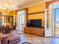6 roomed apartment in a bourgeois building - Properties for sale in Monaco
