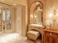 Bourgeois apartment in Golden Square - Properties for sale in Monaco