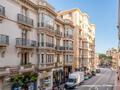 ROQUEVILLE - Renovated 4-room Flat - 2,9 % Yield - Properties for sale in Monaco
